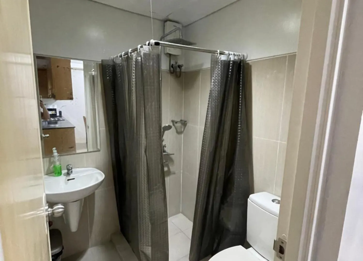 Moa View With Big Balcony 1058 Apartment Manila Philippines